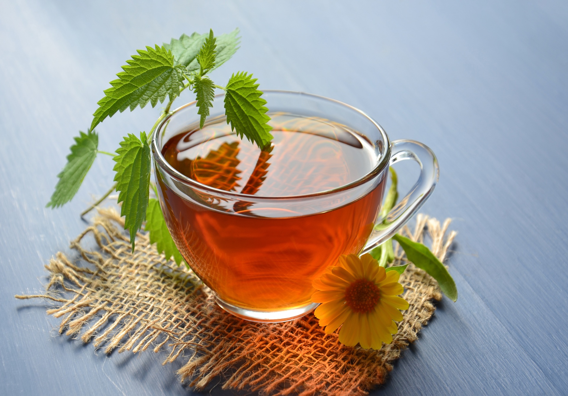 forró tea segít e a zsírégetésben
